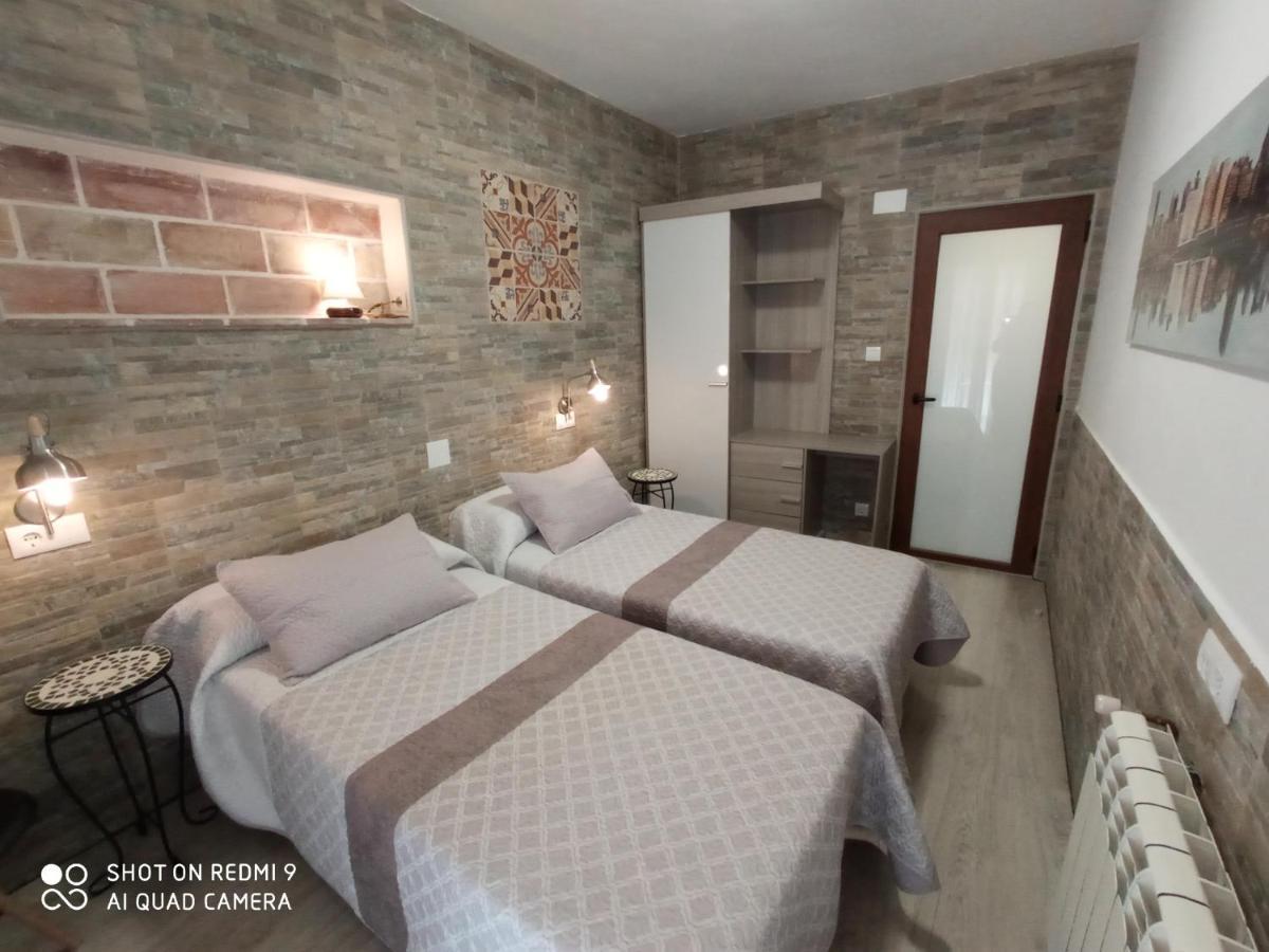 Apartamentos La Casona De Ezcaray Con Terrazas Y Patios Individuales Ngoại thất bức ảnh