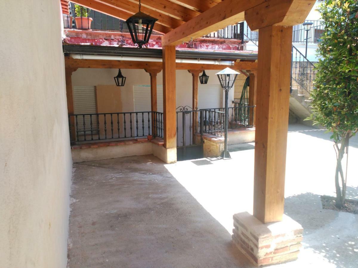 Apartamentos La Casona De Ezcaray Con Terrazas Y Patios Individuales Ngoại thất bức ảnh